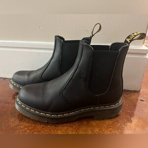 Dr. Martens Chelsea Boot